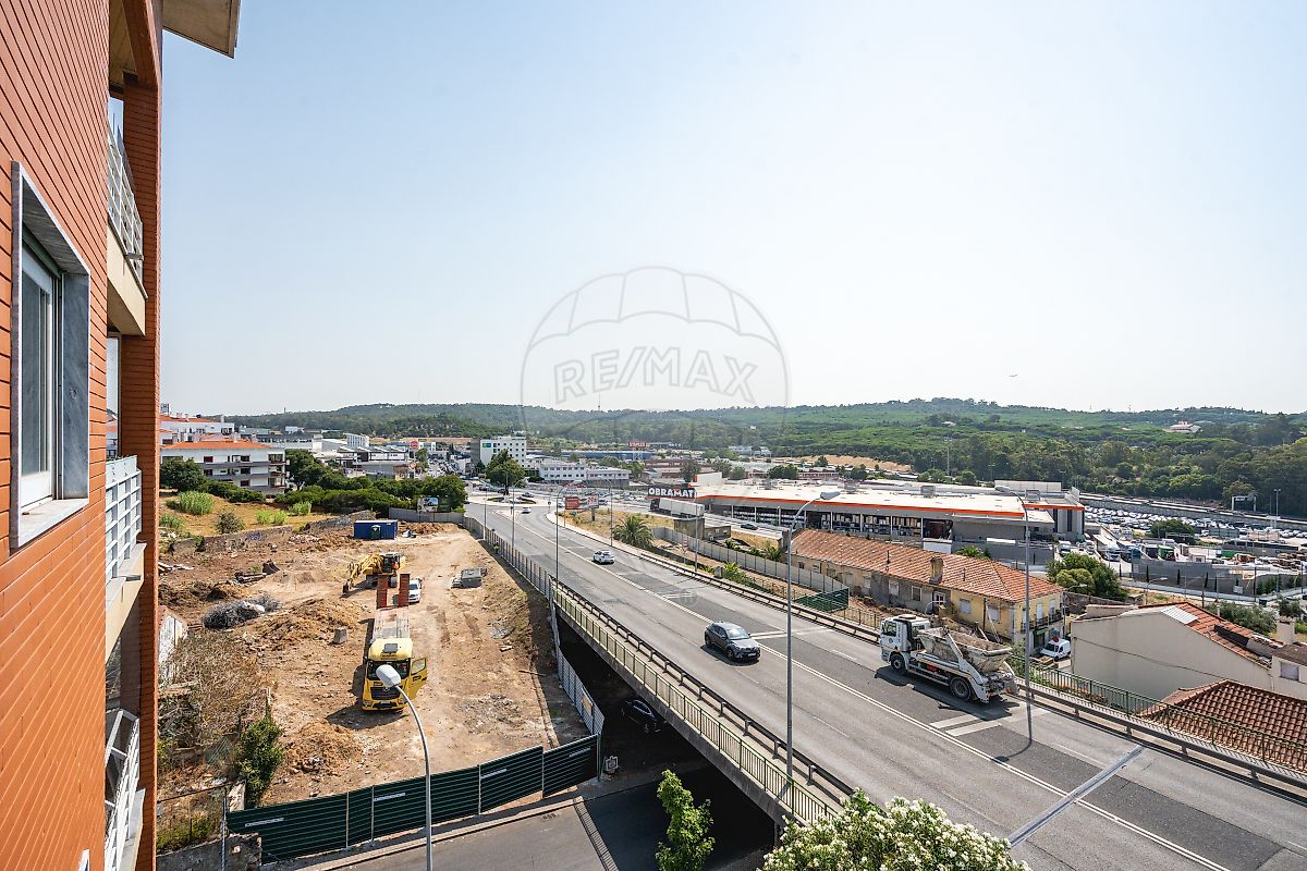 Apartamento T2 à venda em Carnaxide e Queijas, Oeiras — foto 28