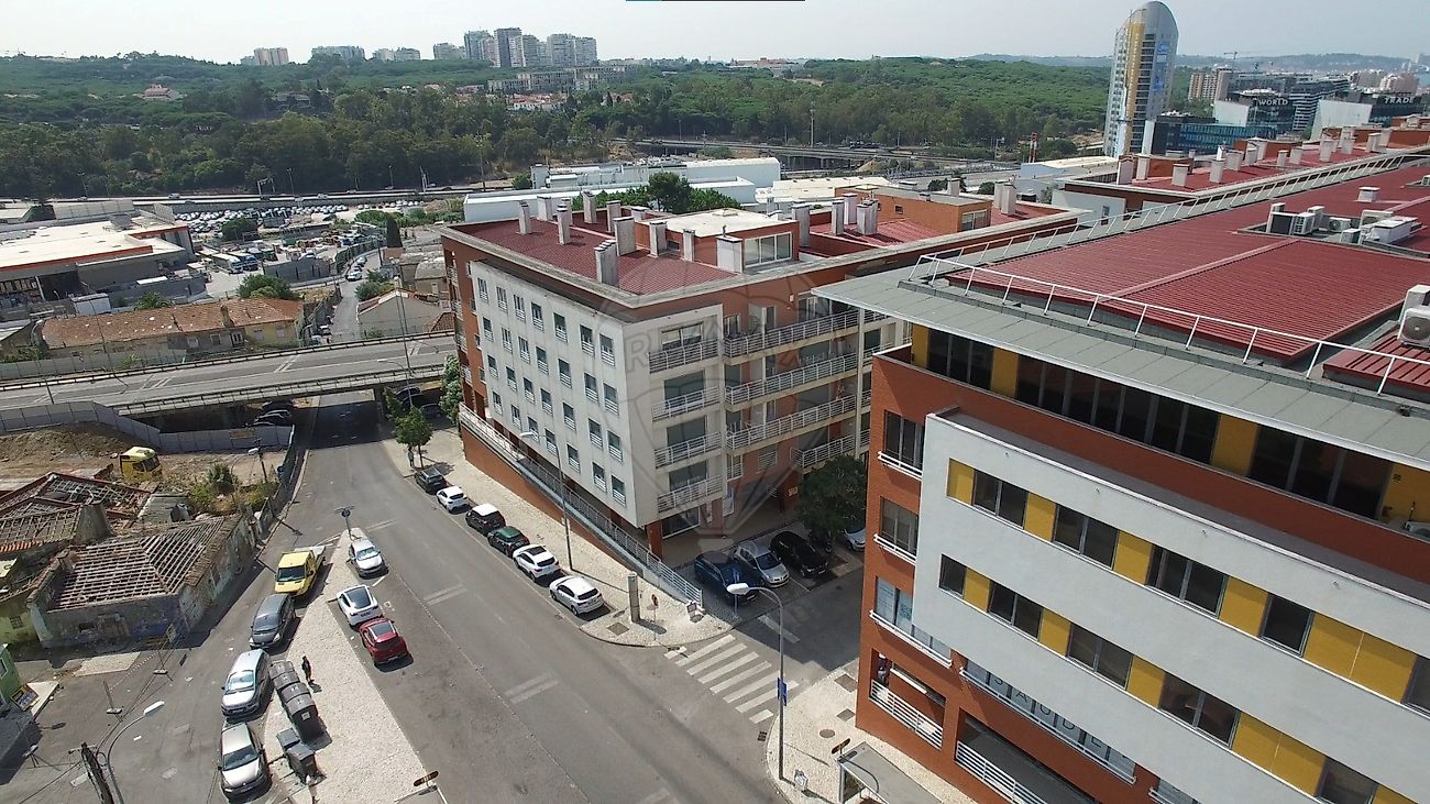 Apartamento T2 à venda em Carnaxide e Queijas, Oeiras — foto 35