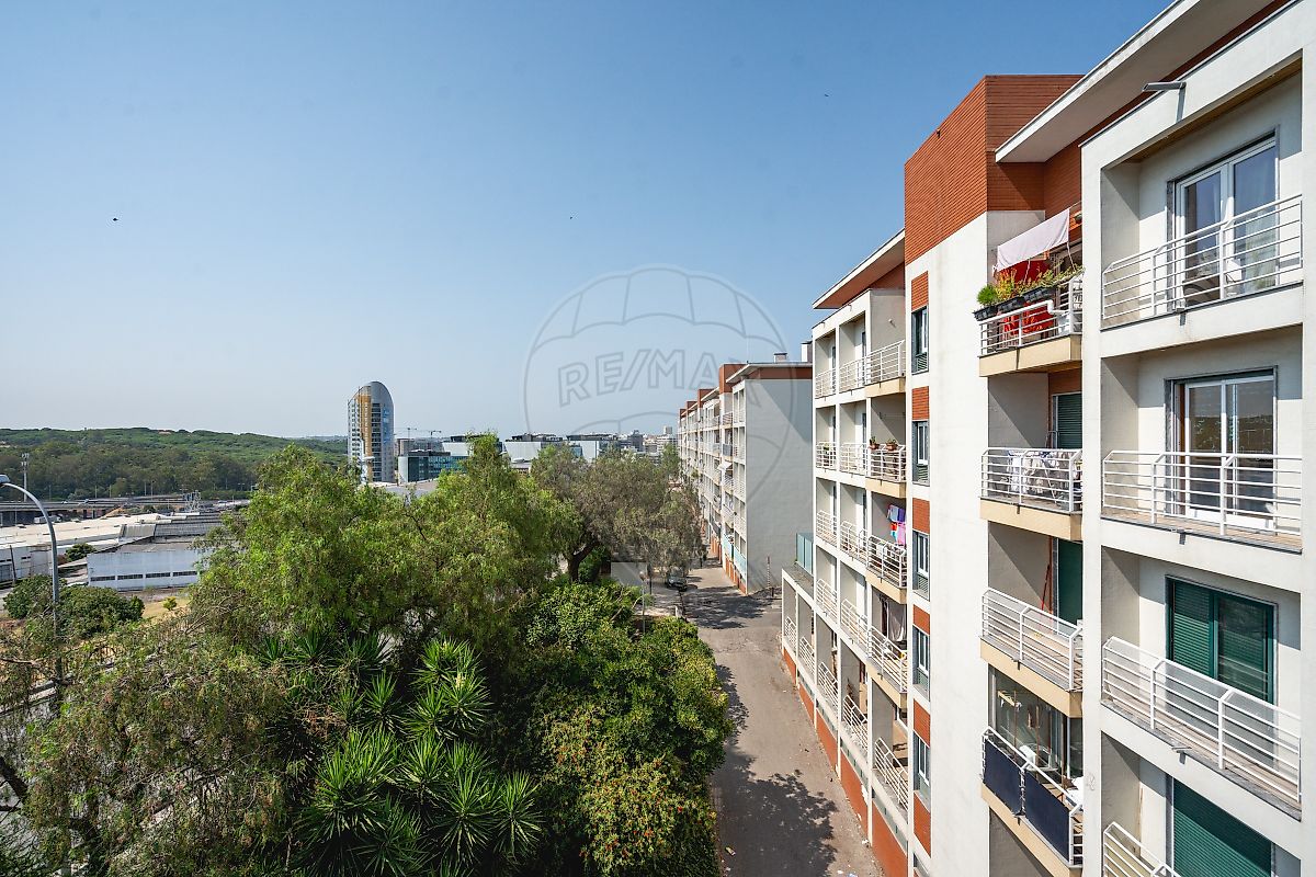 Apartamento T2 à venda em Carnaxide e Queijas, Oeiras — foto 26