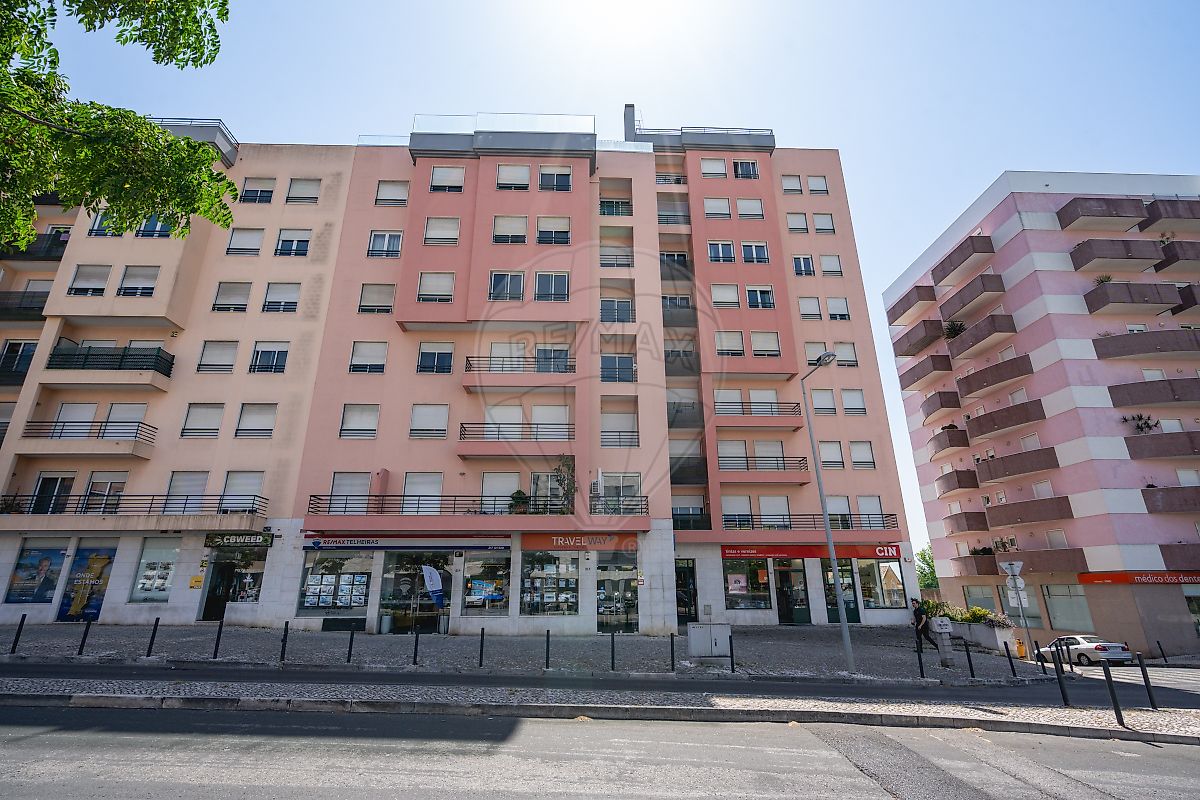 Apartamento T4 à venda em Lisboa
