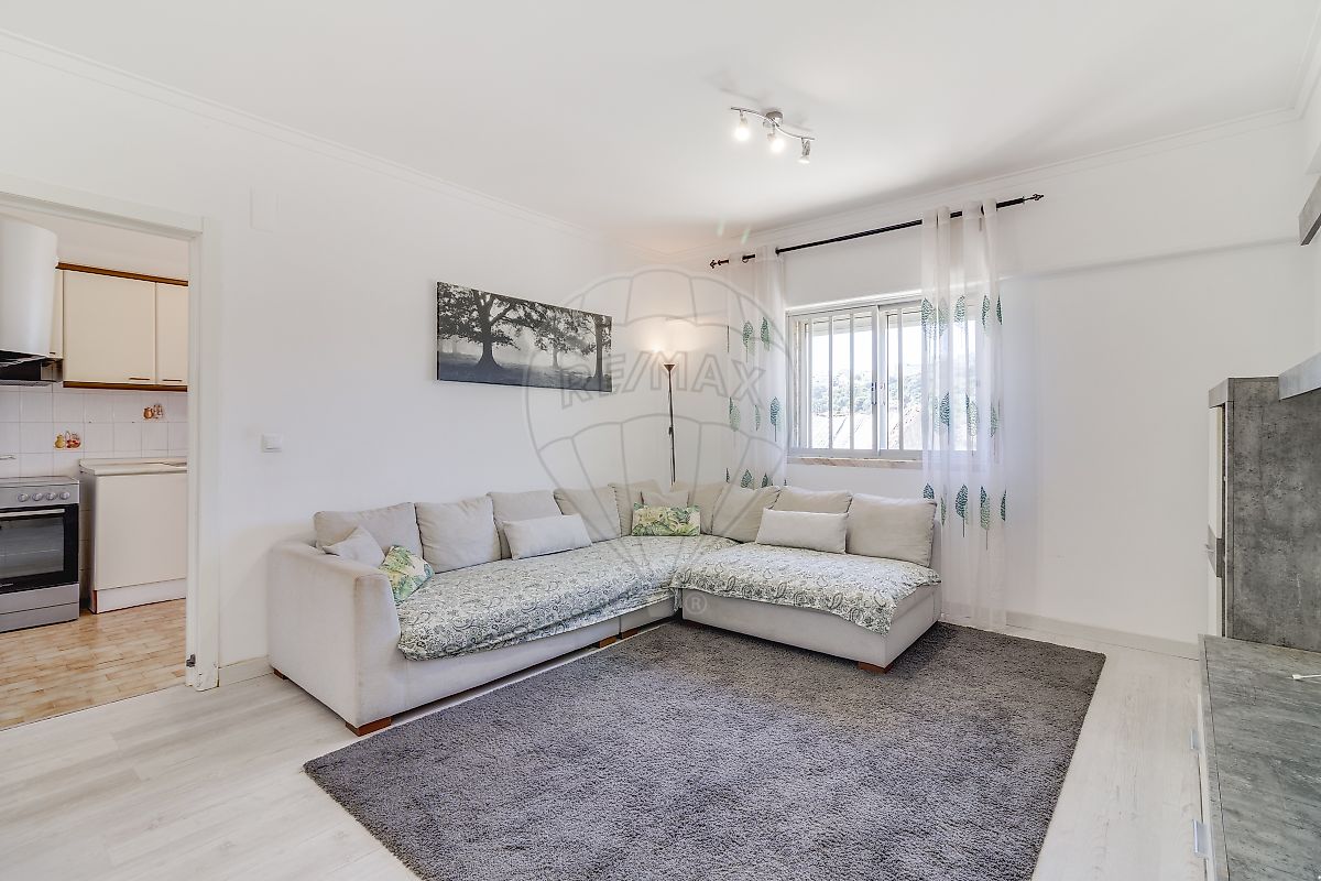 Apartamento T2 à venda em Odivelas