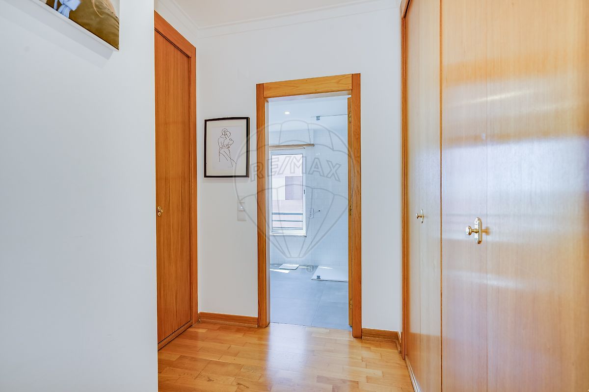 Apartamento T4 à venda em Carnide, Lisboa — foto 18