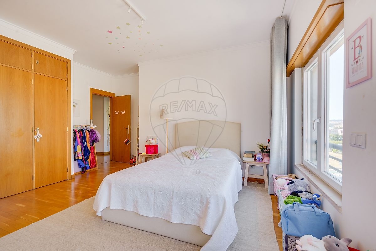Apartamento T4 à venda em Carnide, Lisboa — foto 27