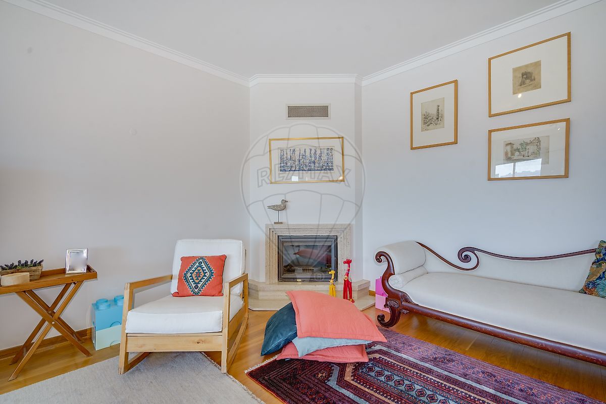 Apartamento T4 à venda em Carnide, Lisboa — foto 6