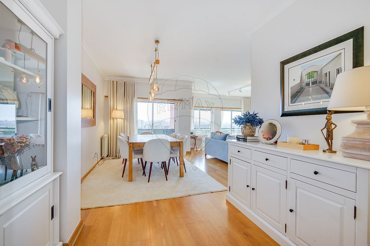Apartamento T4 à venda em Carnide, Lisboa — foto 4