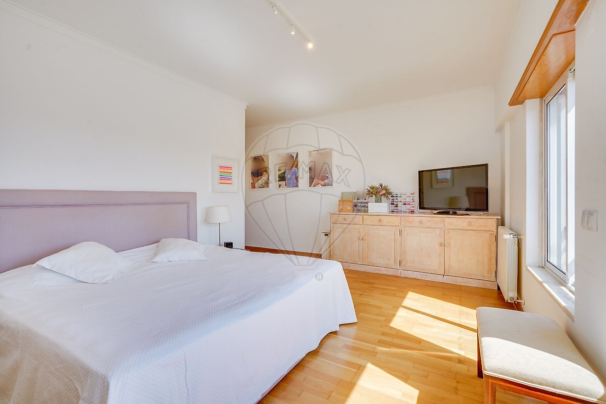 Apartamento T4 à venda em Carnide, Lisboa — foto 16