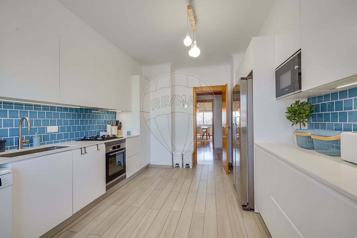 Apartamento T4 à venda em Carnide, Lisboa — foto 10