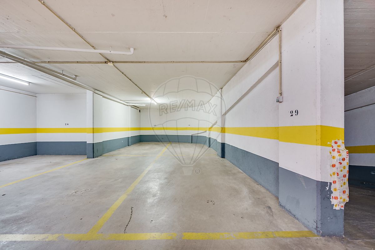 Apartamento T4 à venda em Carnide, Lisboa — foto 30