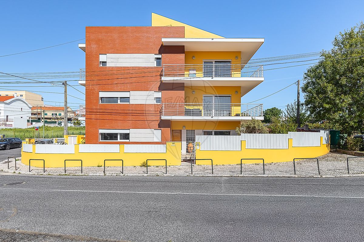 Moradia - Camarate, Unhos e Apelação, Loures, Lisboa