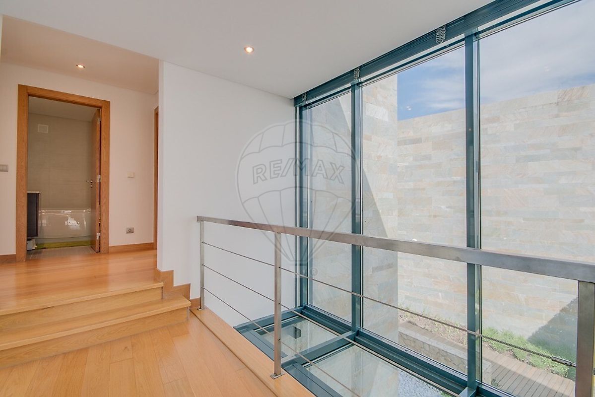 listing 124141221-94 picture-0