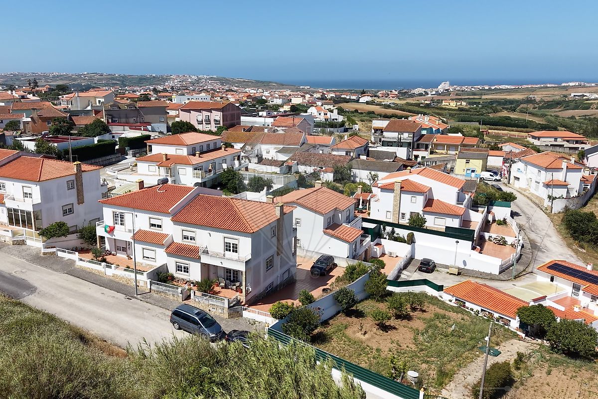Apartamento T4 à venda em Lourinhã