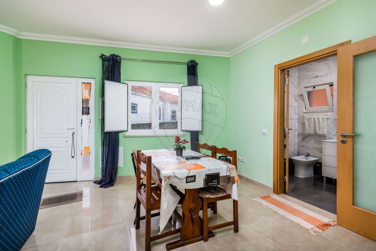 listing 124151186-8 picture-0