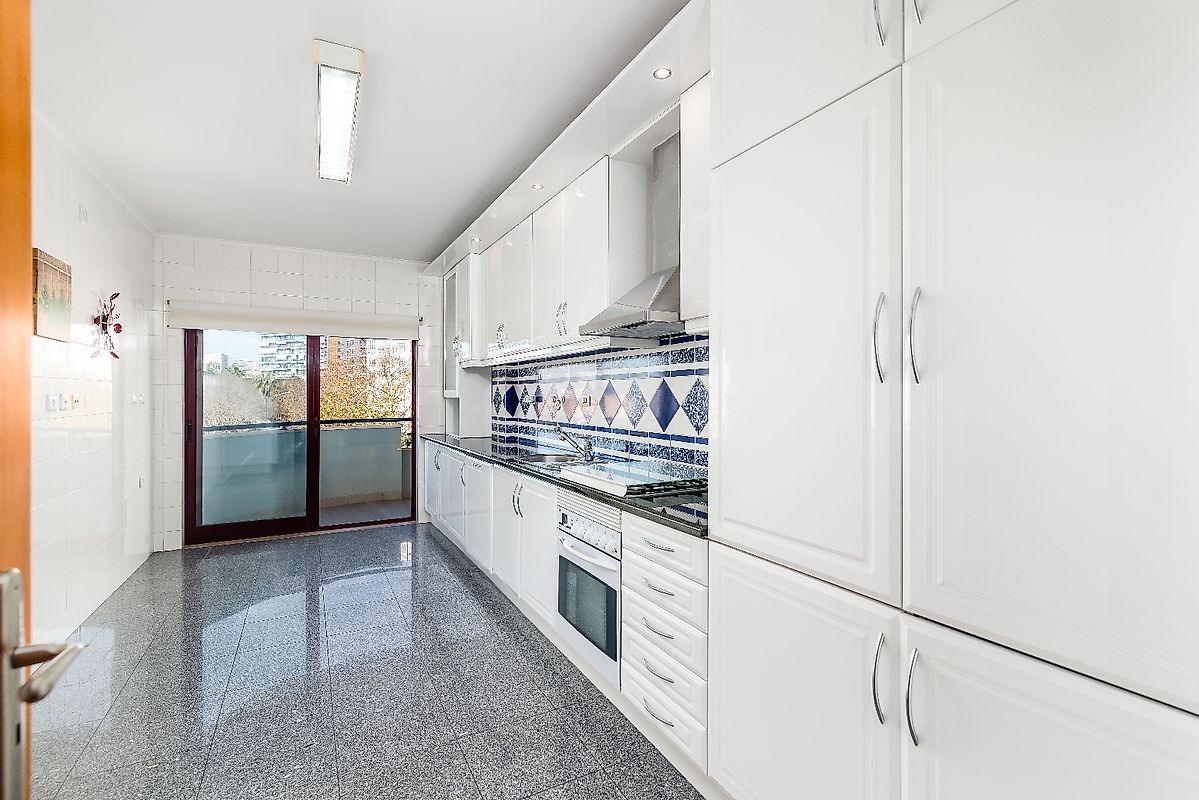 listing 124151096-44 picture-0