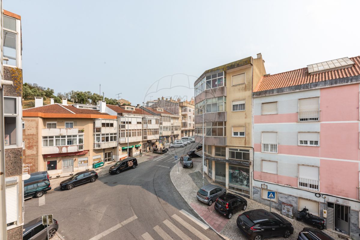 listing 124151231-2 picture-0