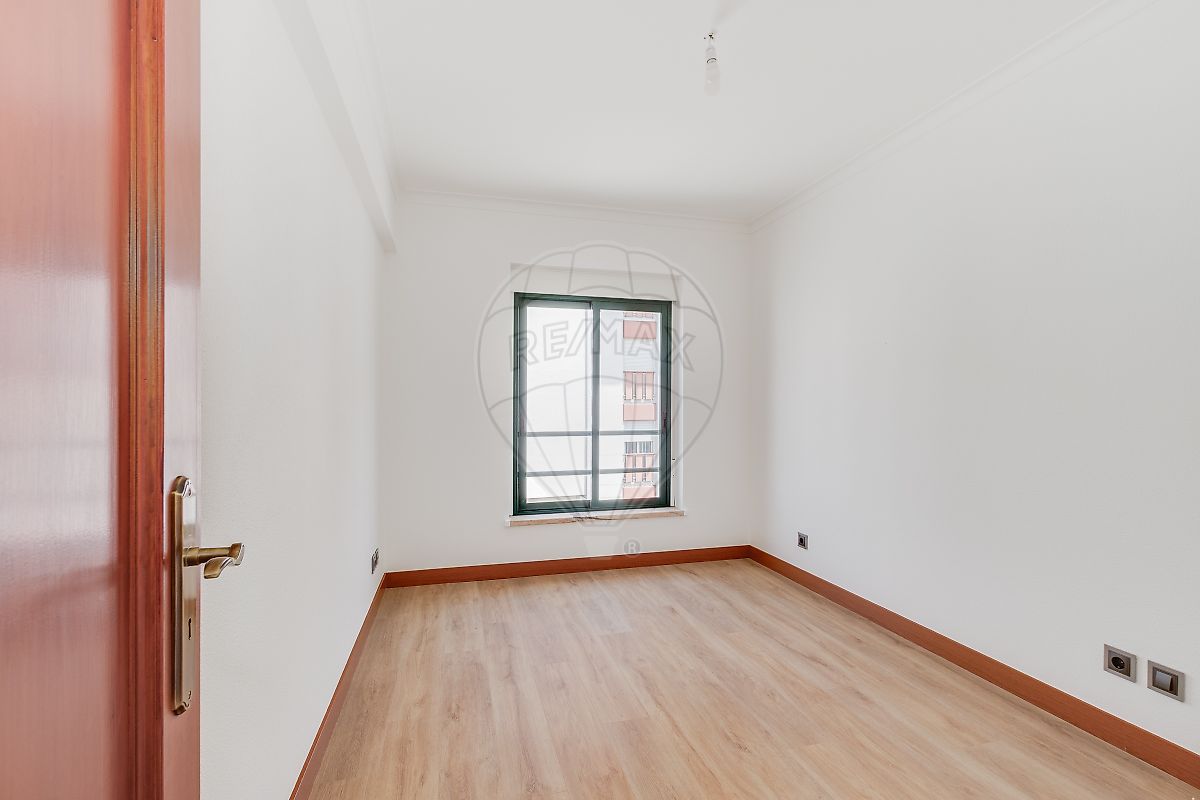 listing 124151248-7 picture-0