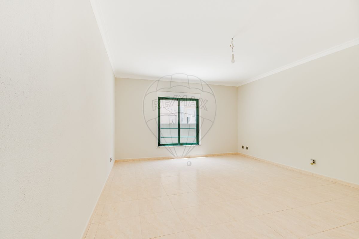 listing 124151248-7 picture-0