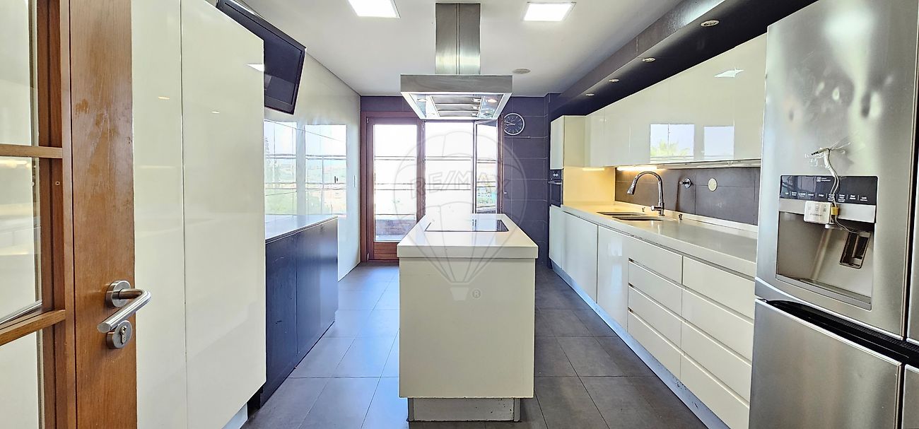 listing 124151032-293 picture-0