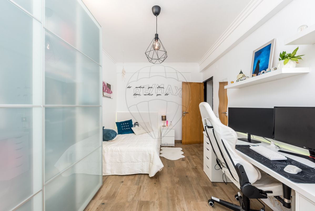 listing 124151172-44 picture-0