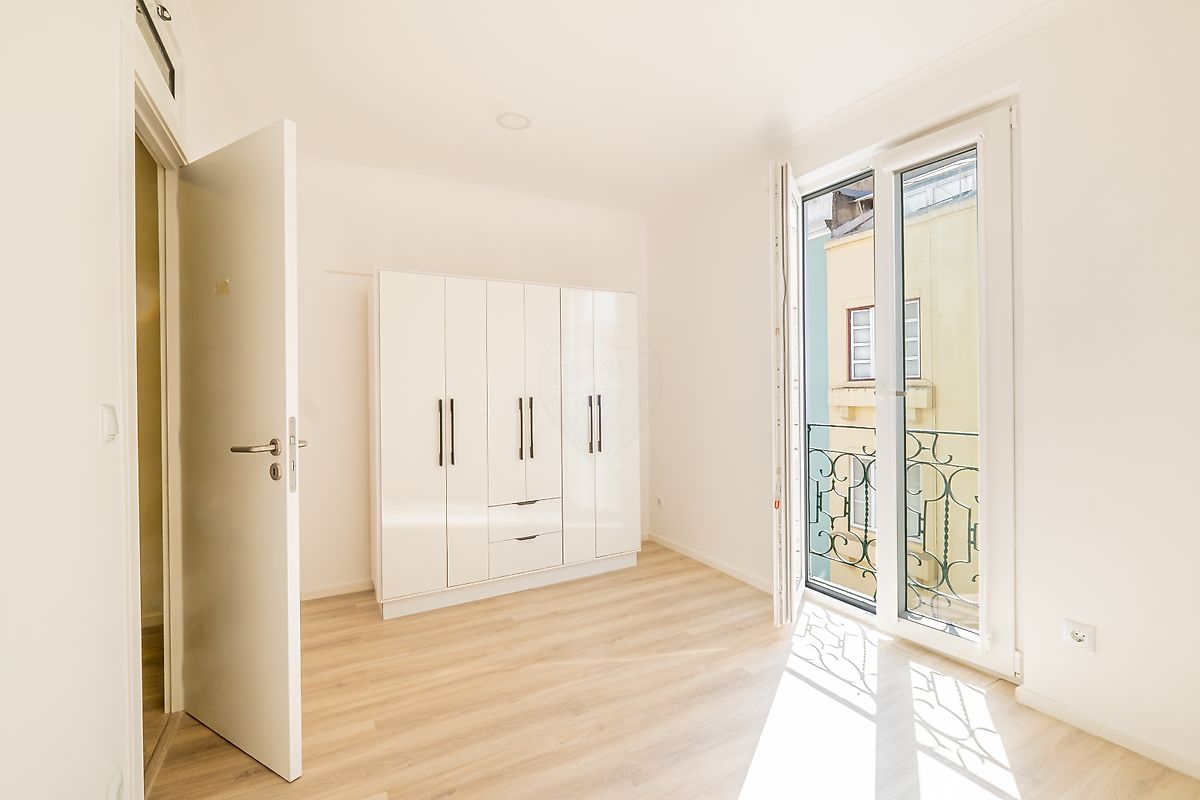 Apartamento T3 à venda em Santa Maria Maior, Lisboa — foto 9