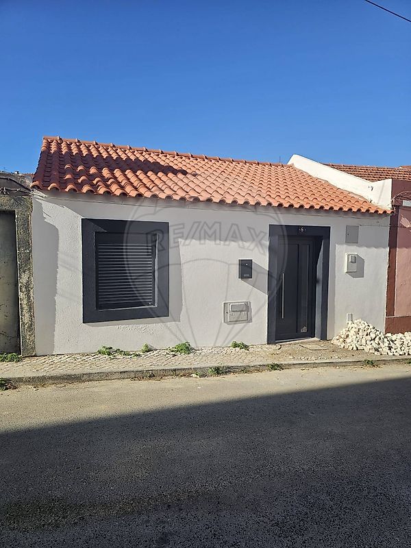 Moradia T2 para venda