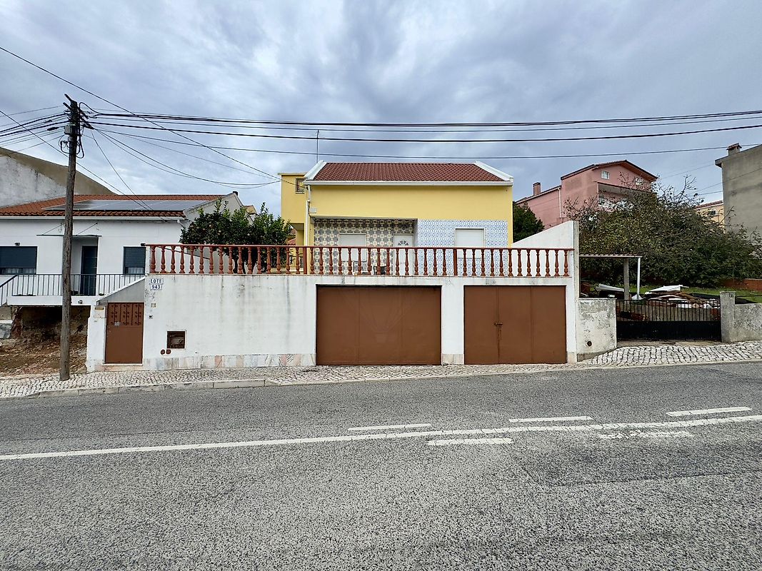 Moradia T4 para venda