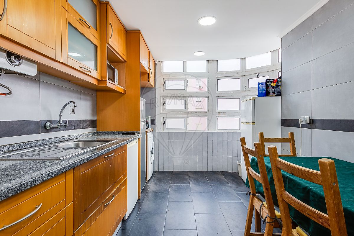 Apartamento T2 à venda em Setúbal