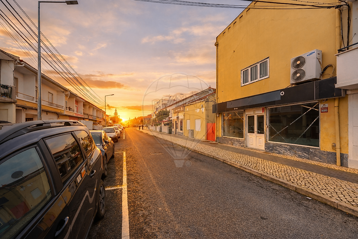 Armazém - Alverca do Ribatejo e Sobralinho, Vila Franca de Xira, Lisboa