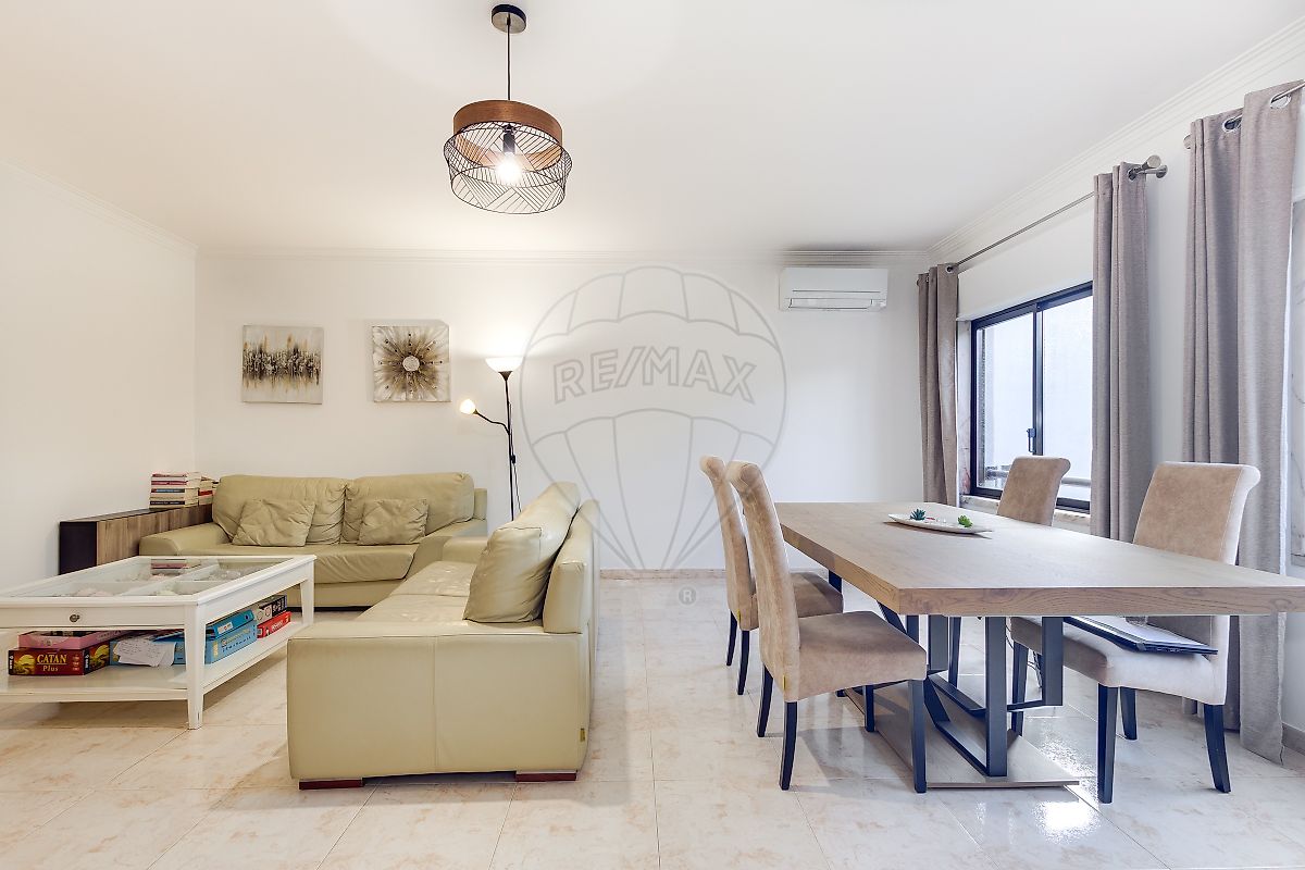 Apartamento T2 à venda em Vila Franca de Xira