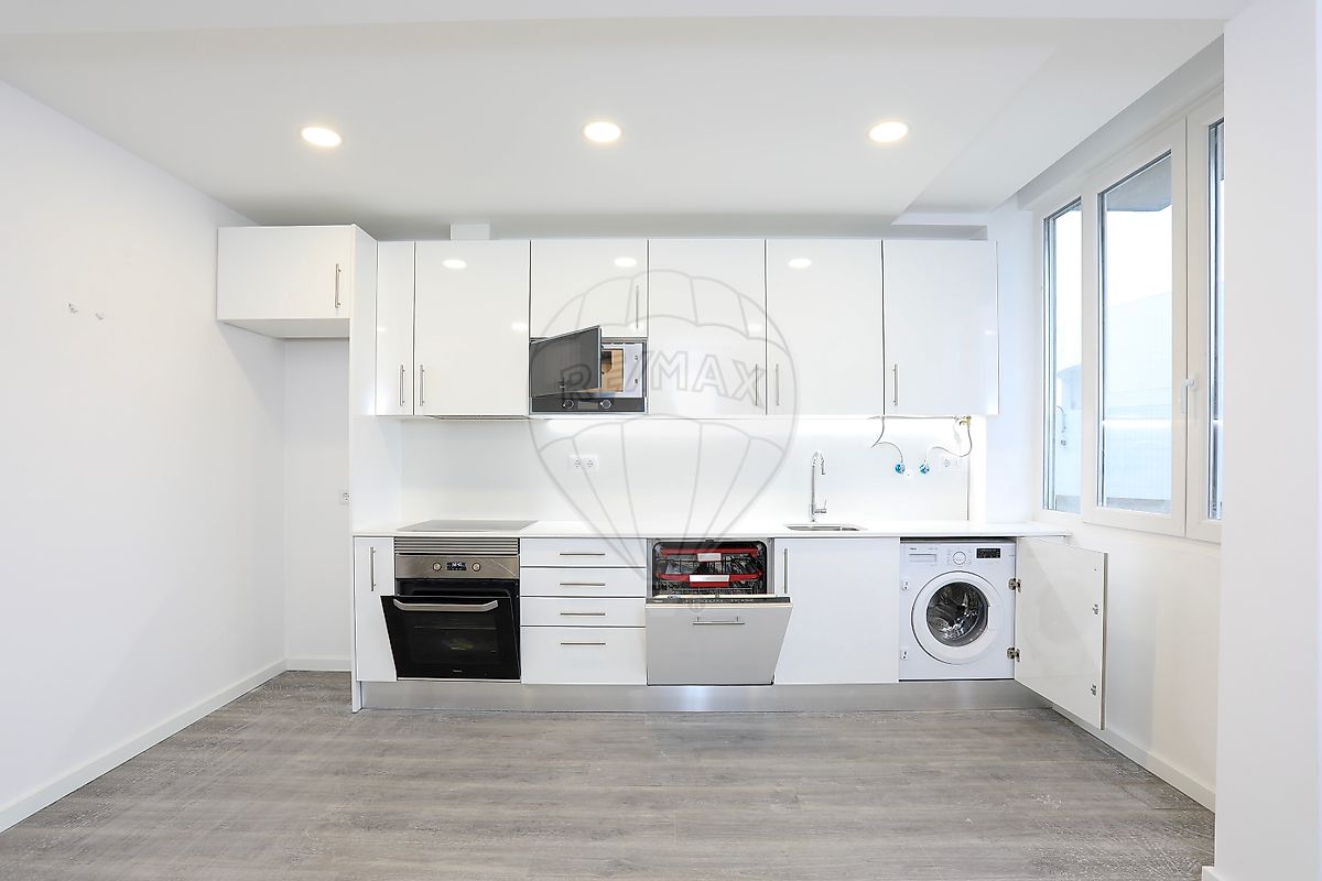 Apartamento T3 à venda em Odivelas