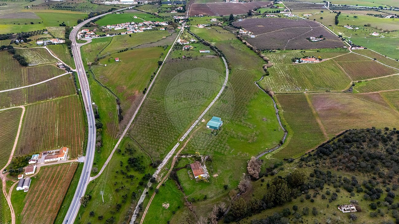 Terreno - Estremoz (Santa Maria e Santo André), Estremoz, Évora
