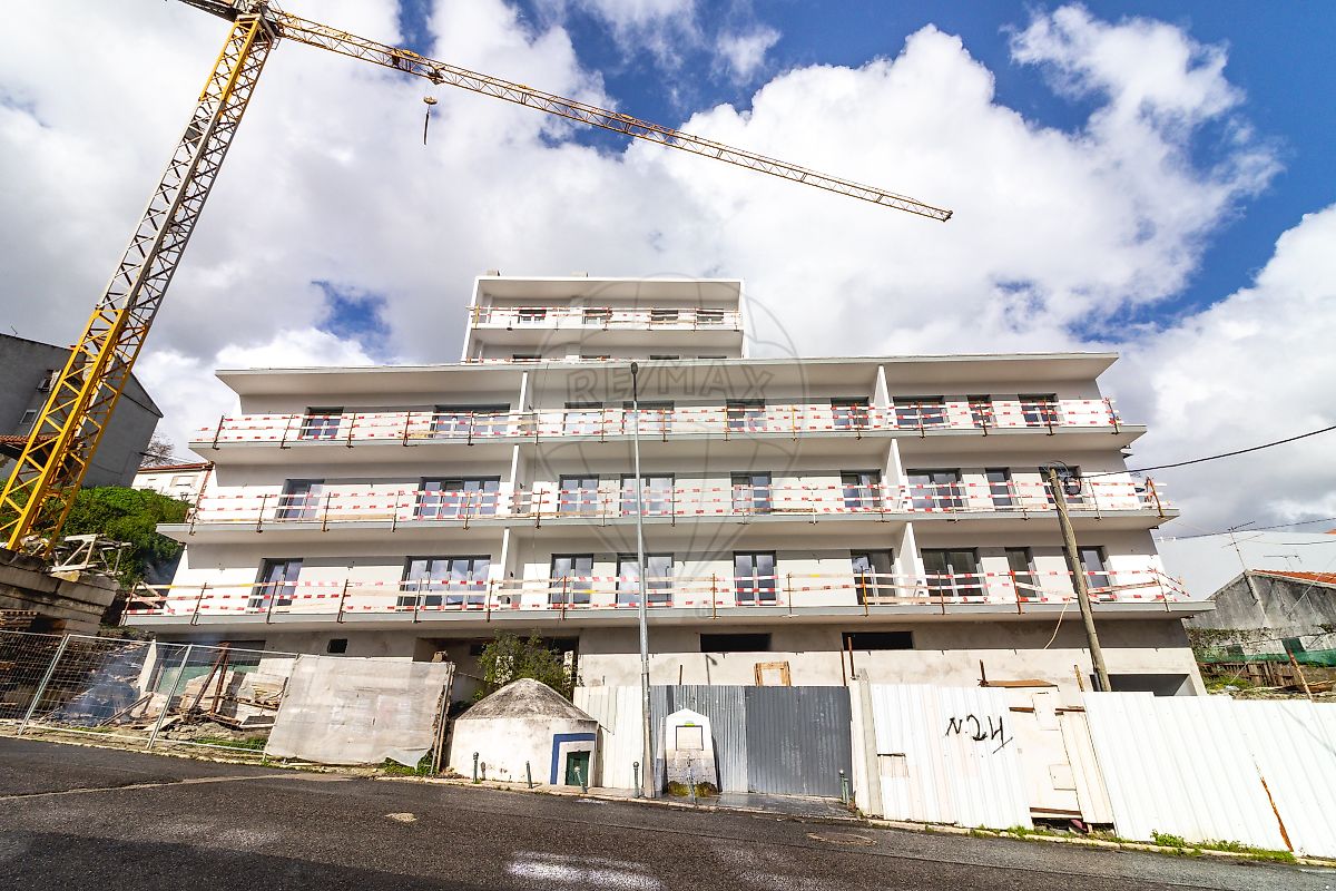 Apartamento T2 à venda em Odivelas