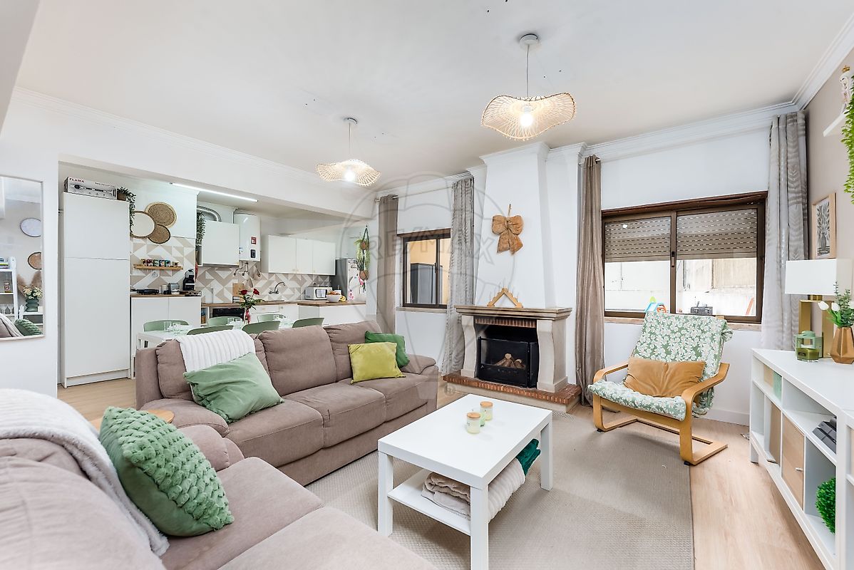 Apartamento T3 à venda em Sintra