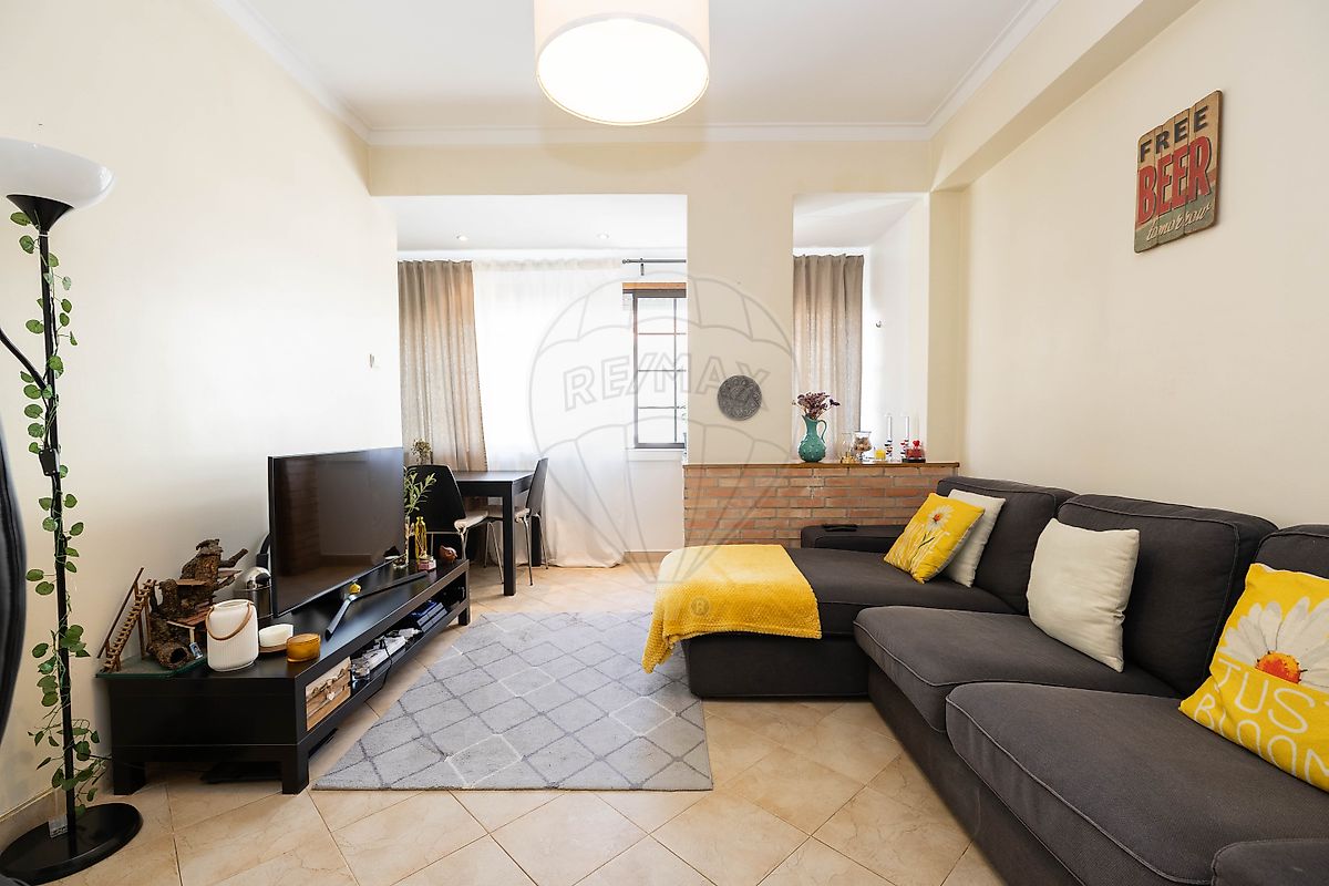 Apartamento T2 à venda em Odivelas