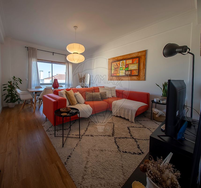 Apartamento T2 à venda em Odivelas