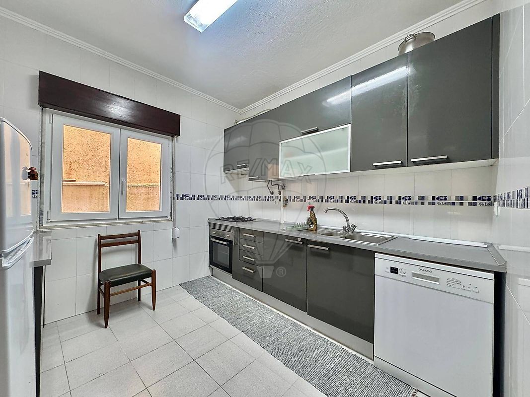 Moradia T5 à venda em Casal de Cambra, Sintra — foto 12