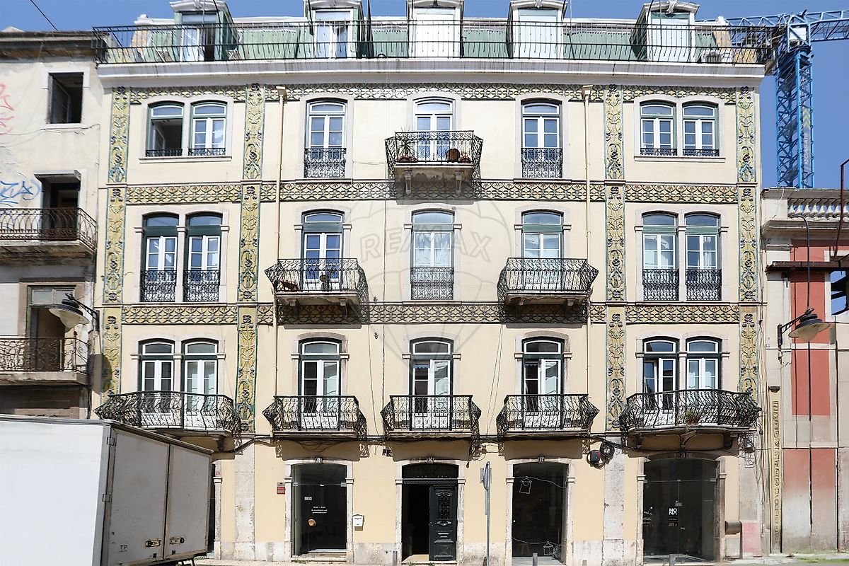 Apartamento T6 à venda em Lisboa