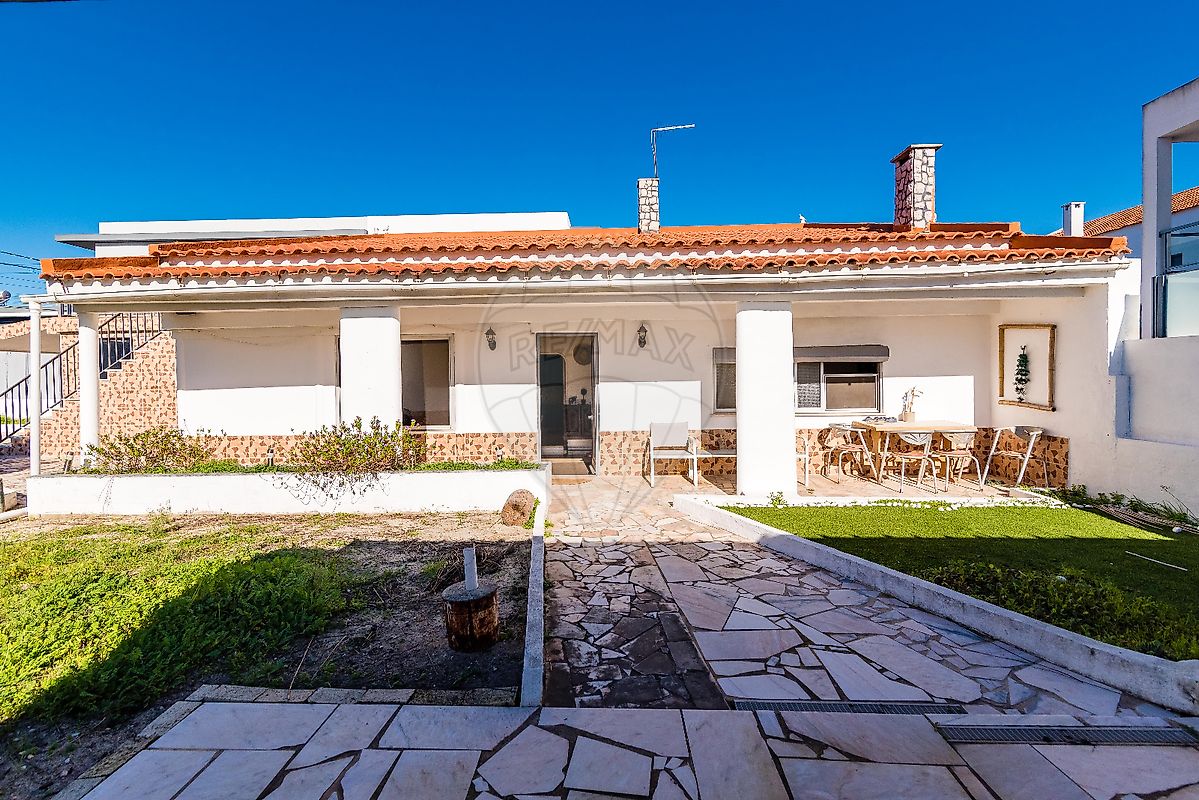 Moradia T2 à venda em Seixal