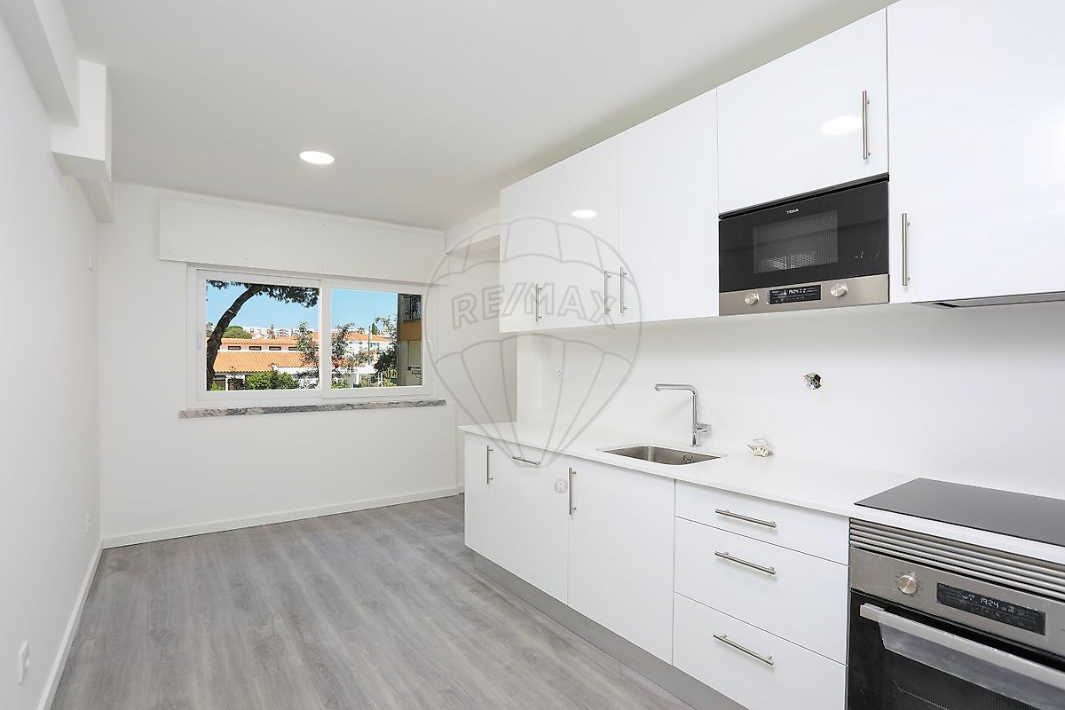 Apartamento T2 à venda em Sesimbra