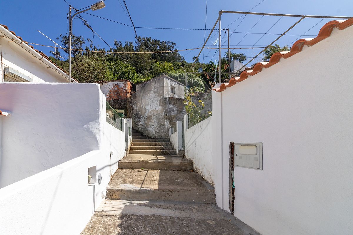 Moradia T1 à venda em São Quintino, Sobral de Monte Agraço — foto 12