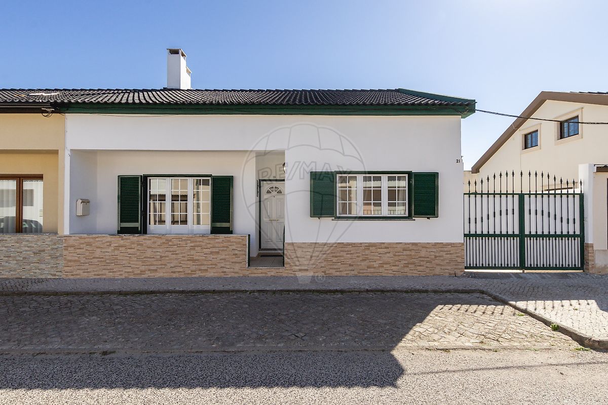 Apartamento T3 à venda em Peniche