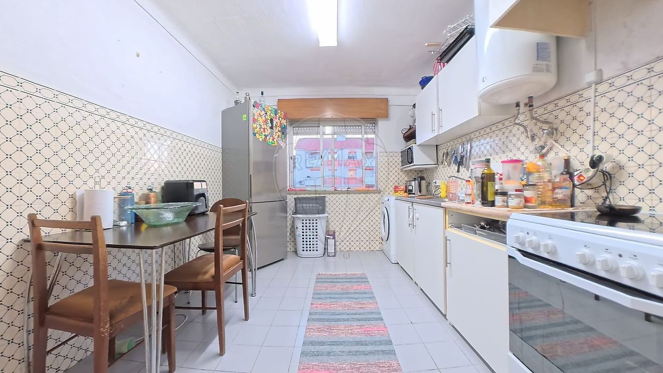 Apartamento T2 à venda em Sintra