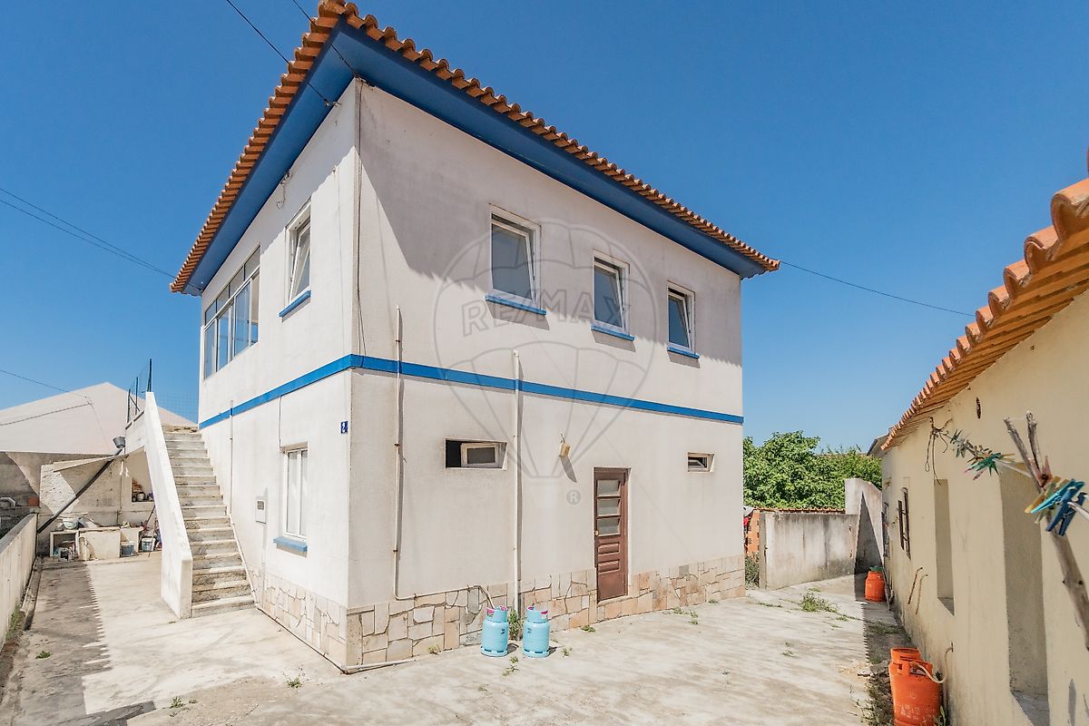 Moradia T4 para venda