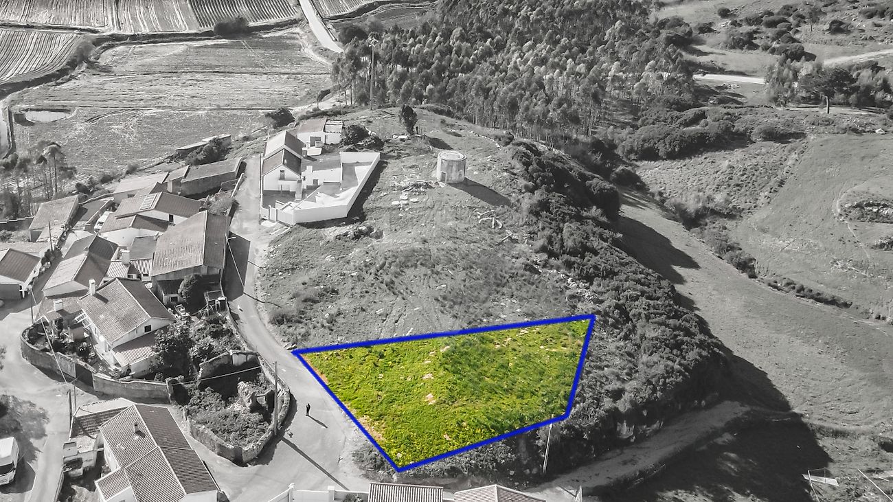 Terreno - São Bartolomeu dos Galegos e Moledo, Lourinhã, Lisboa