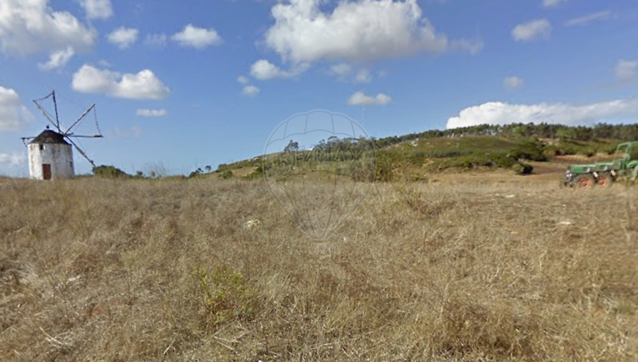 Terreno à venda em Lourinhã