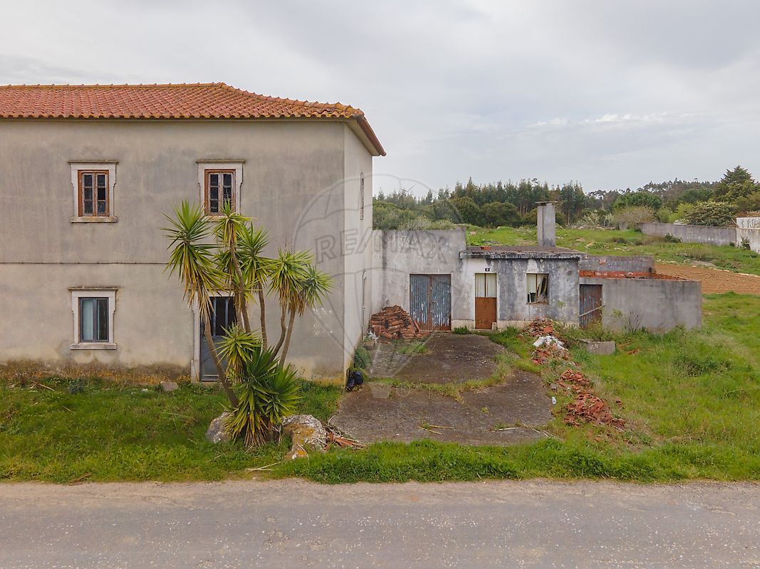 Moradia T2 à venda em Lourinhã