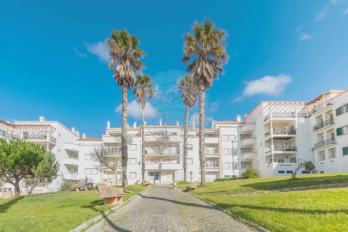 Apartamento T3 à venda em Lourinhã