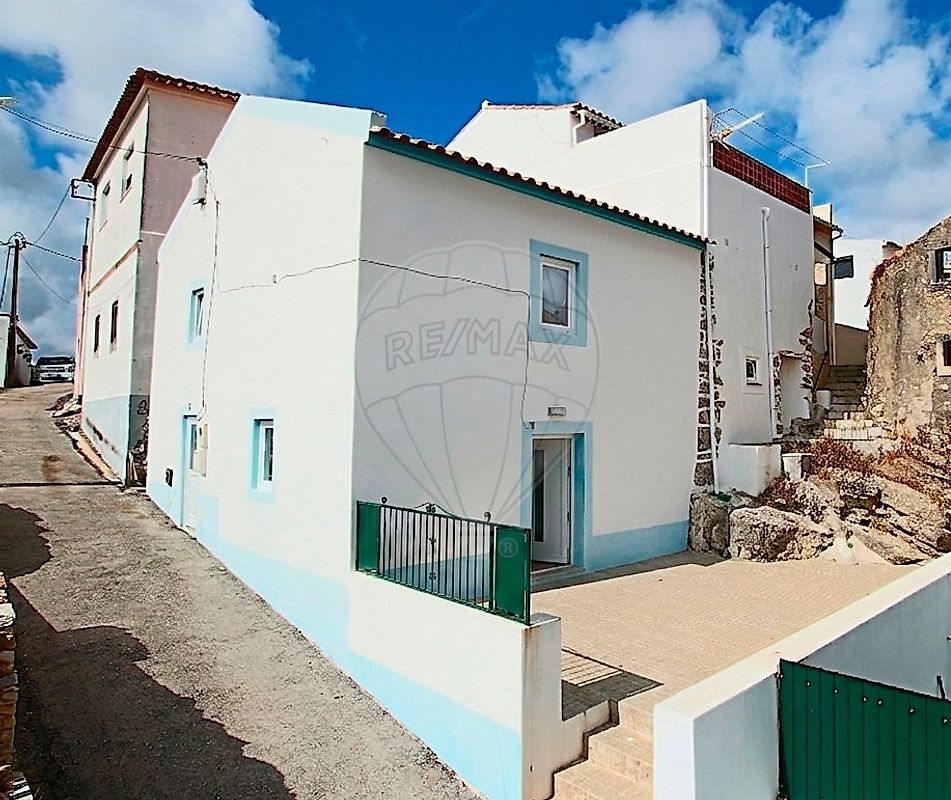 Moradia T2 à venda em Lourinhã
