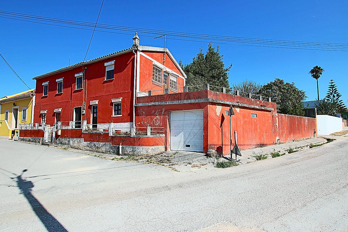 Apartamento T5 à venda em Alcobaça