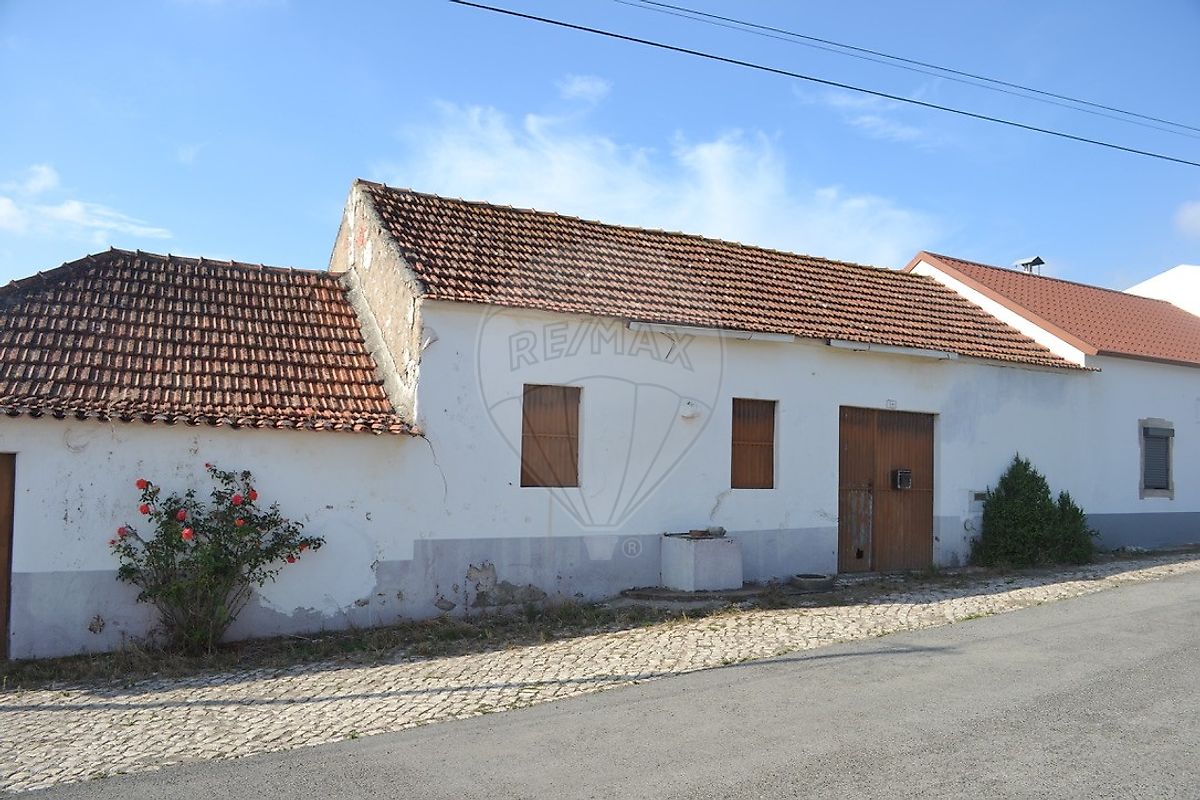 Armazém - Moita dos Ferreiros, Lourinhã, Lisboa