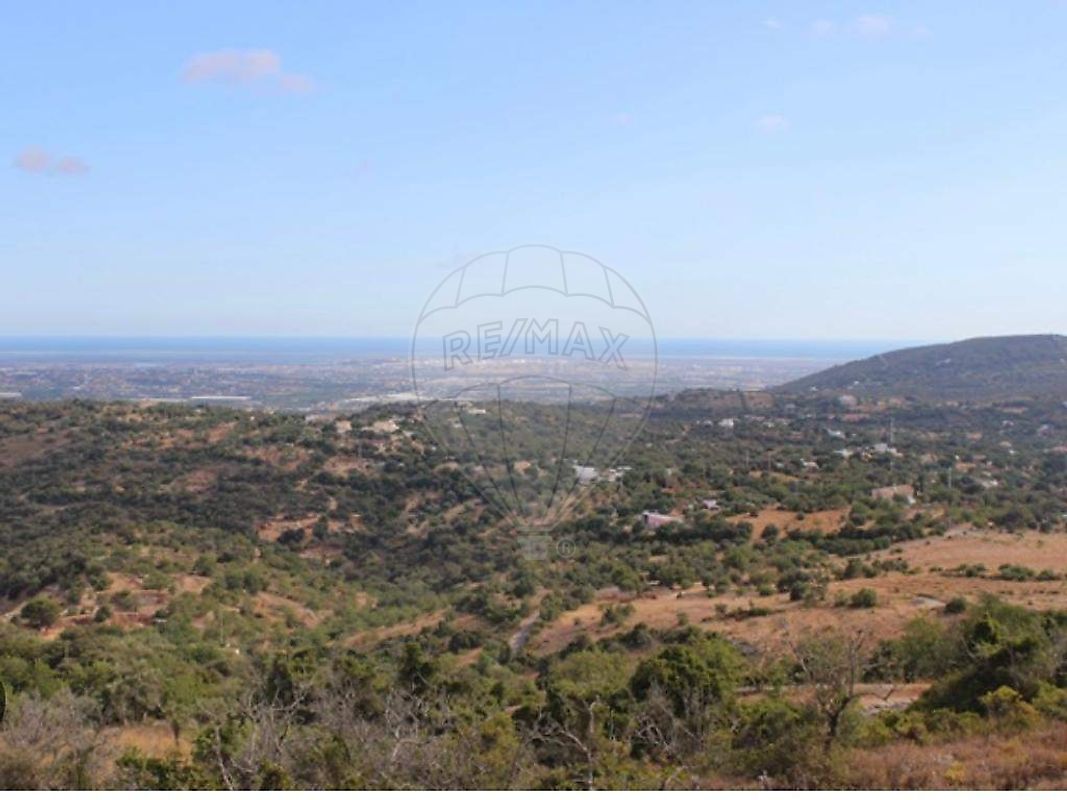Land for sale in Loulé, Portugal — €380,000